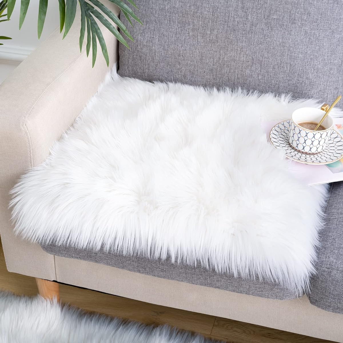 Noahas Faux Fur Sheepskin Silky Seat Cushion Home Decor Long Wool Area Rug Carpet Soft Fluffy Plush Chair Seat Pad Universal Fit for Home Office Restaurant Chair 1ft x 1ft White 1 Pack