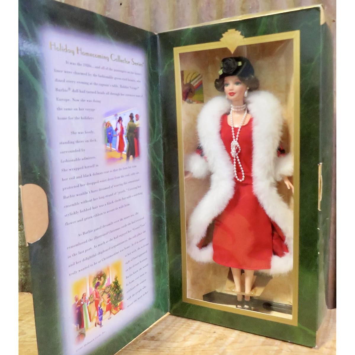 Hallmark HOLIDAY VOYAGE Holiday Homecoming Collector Series Barbie