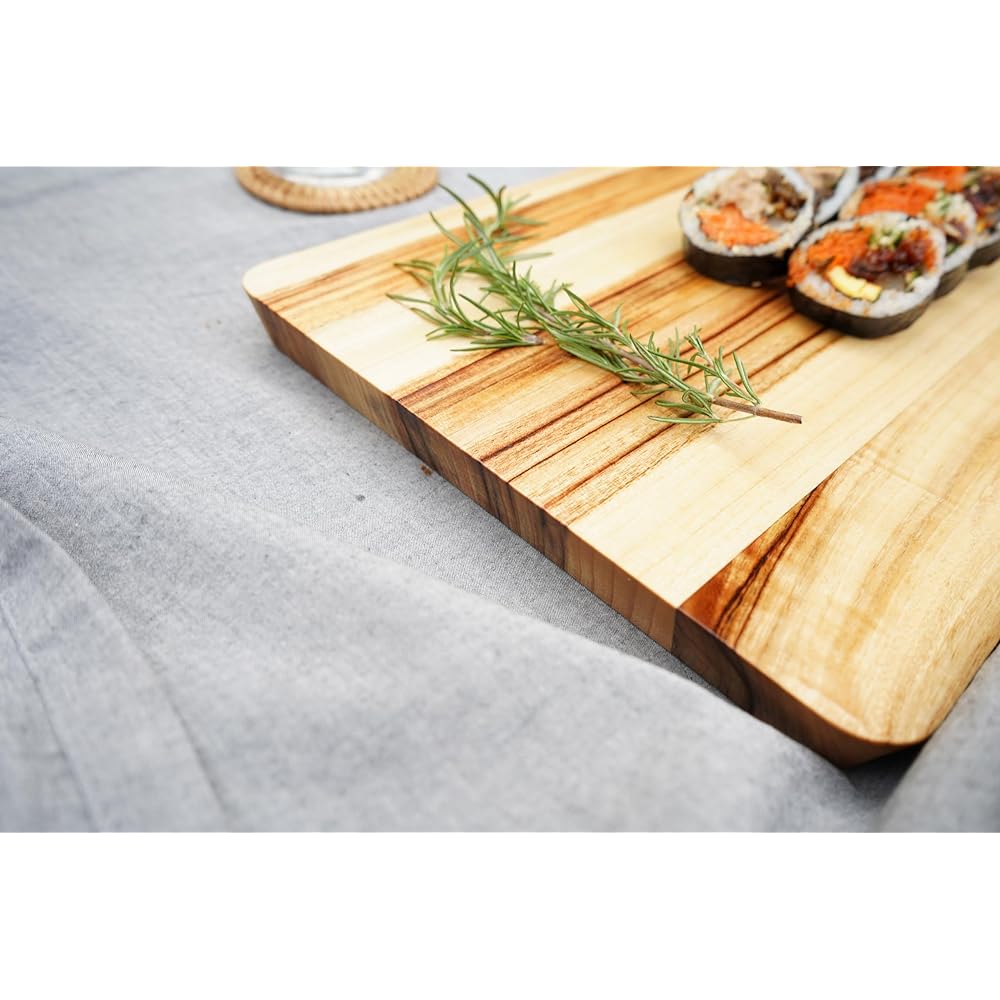 Boumbi Scented Camphor Tree Cutting Board (34.5x21x2.5cm Edge grain)