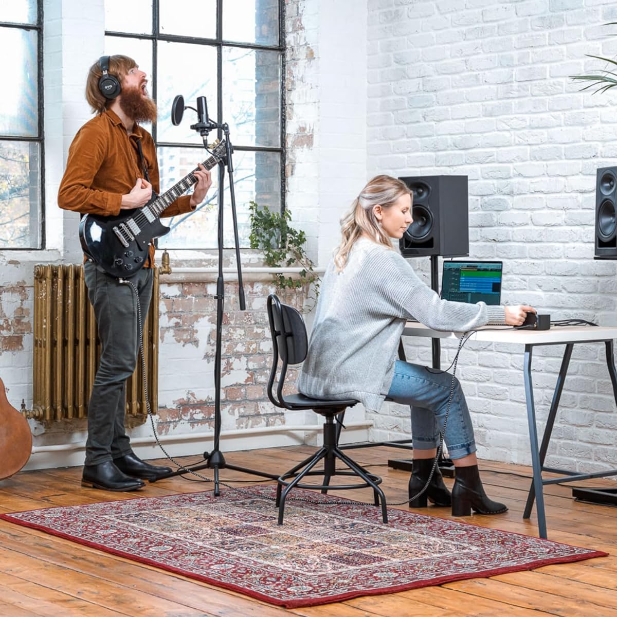 audient "EVO Start Recording Bundle" Audio Interface/Condenser Microphone/Headphones Bundle Set [Domestic Genuine Product]