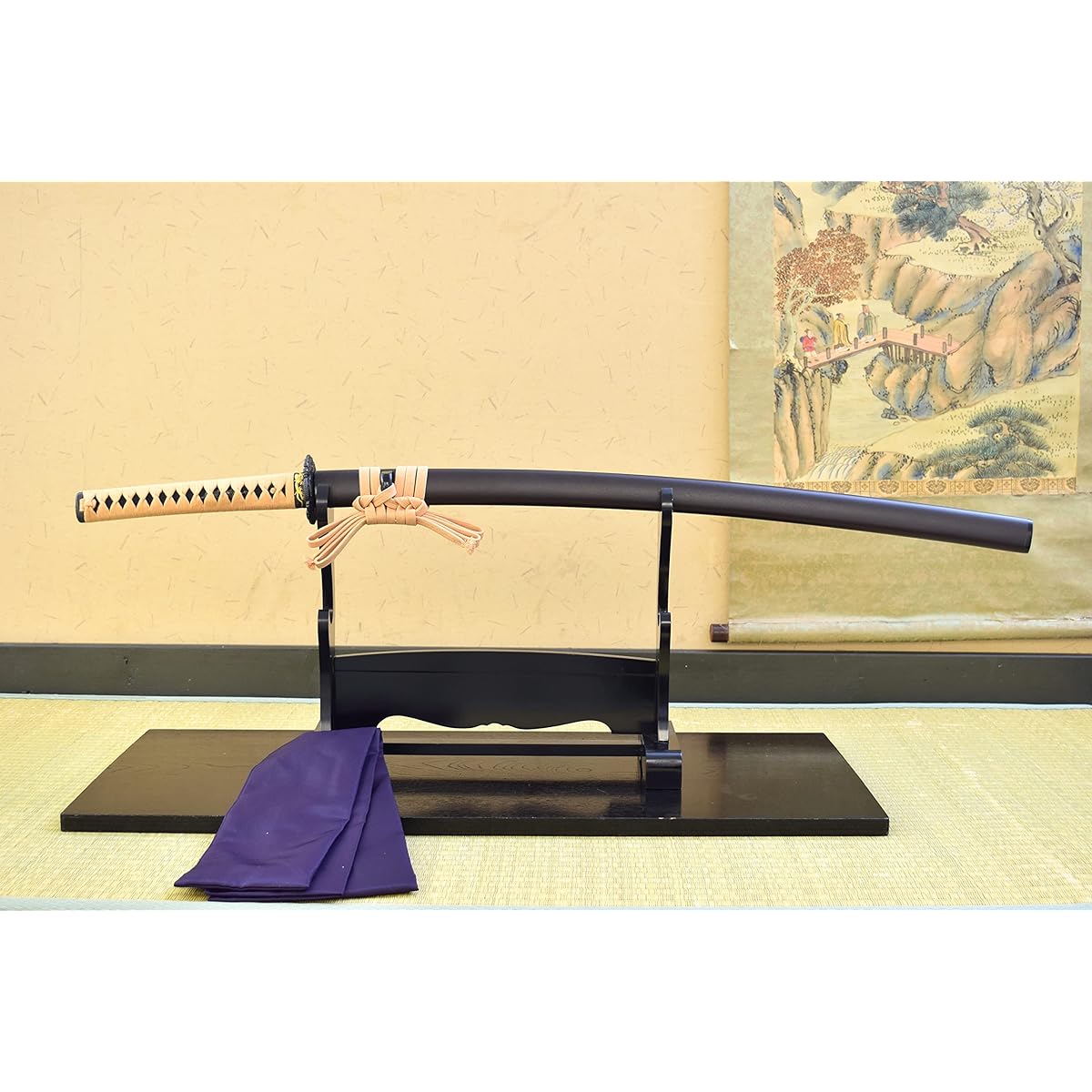 Shinobiya High-grade Iaido Sword Nagasone Kori Toushiro Kondo Isami 2 shaku 4 sun 5 bu (set of sword, sheath, sword cleaning cloth, and imitation sword certificate)