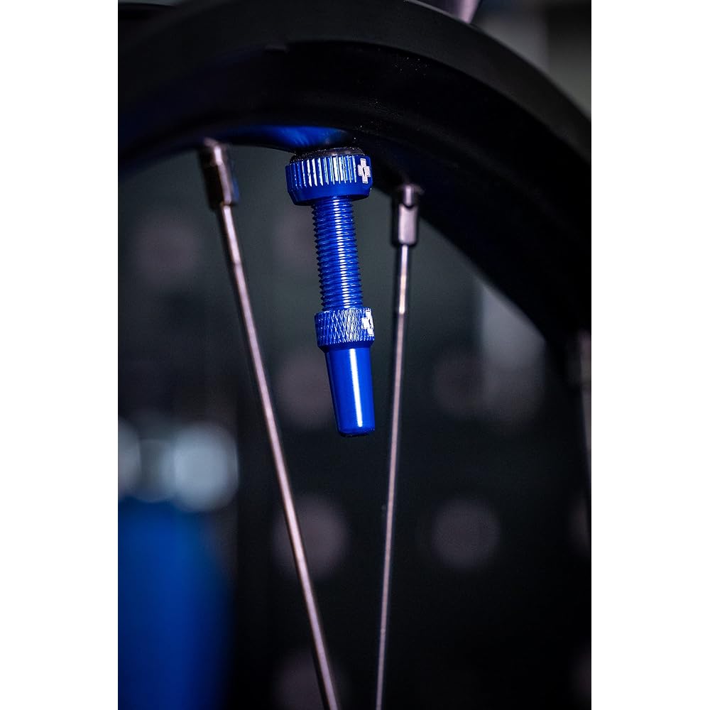 Muc-Off Tubeless Valve Black 44mm Tubeless Valve Stem Valve Core Removal Tool for Tubeless Tires with Presta Valve Stem Cap
