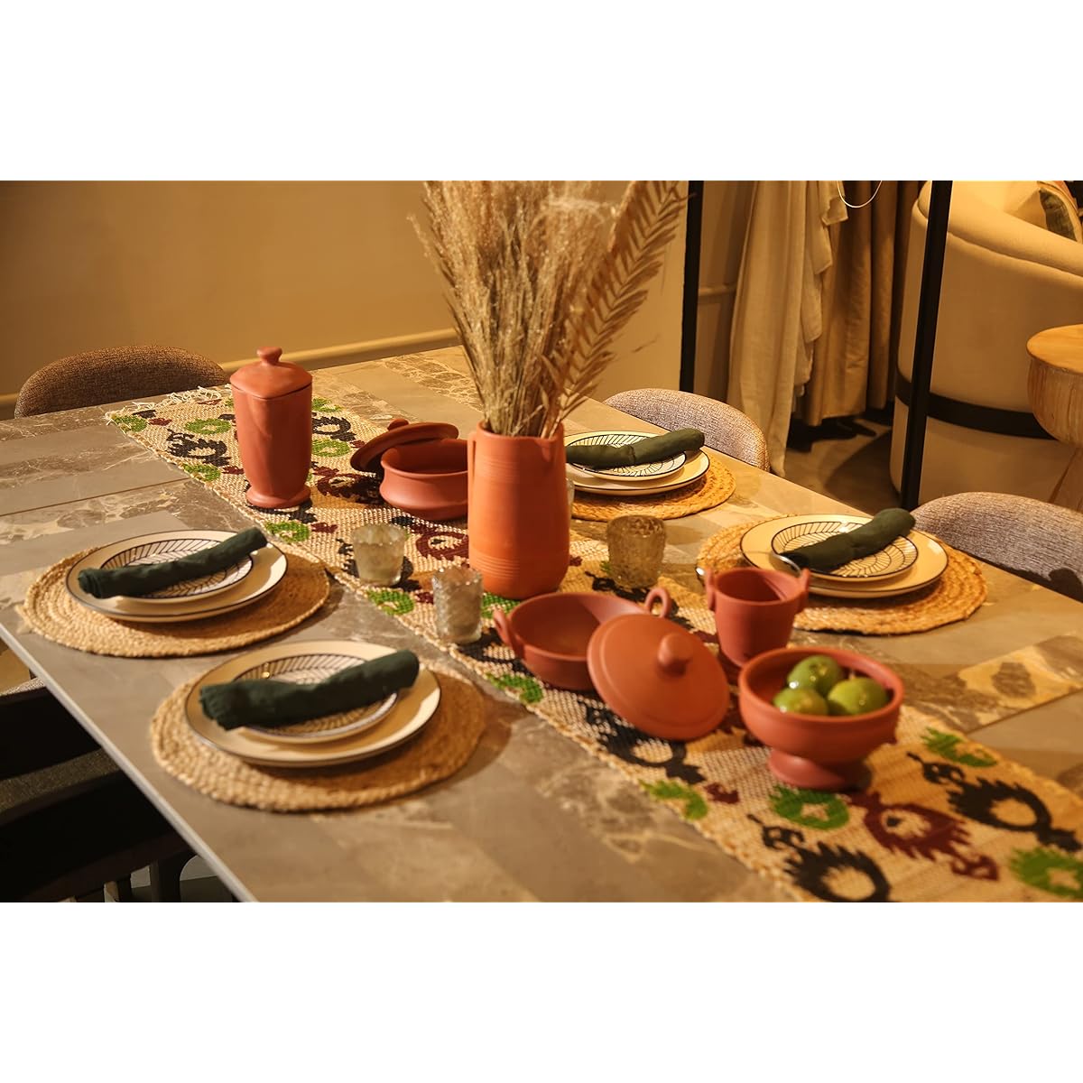 The Home Talk Set of 4 Braided Jute placemats, 35 cm Round, 4 Piece Set, Best for Bed-Side Table/Center Table, Dining Table/Shelves- Natural Beige