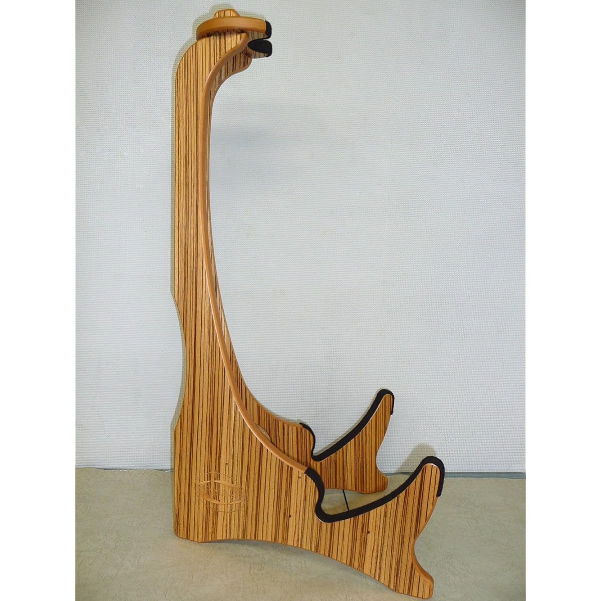 Gakki.com Original Classical Guitar Stand (Zebra Wood)