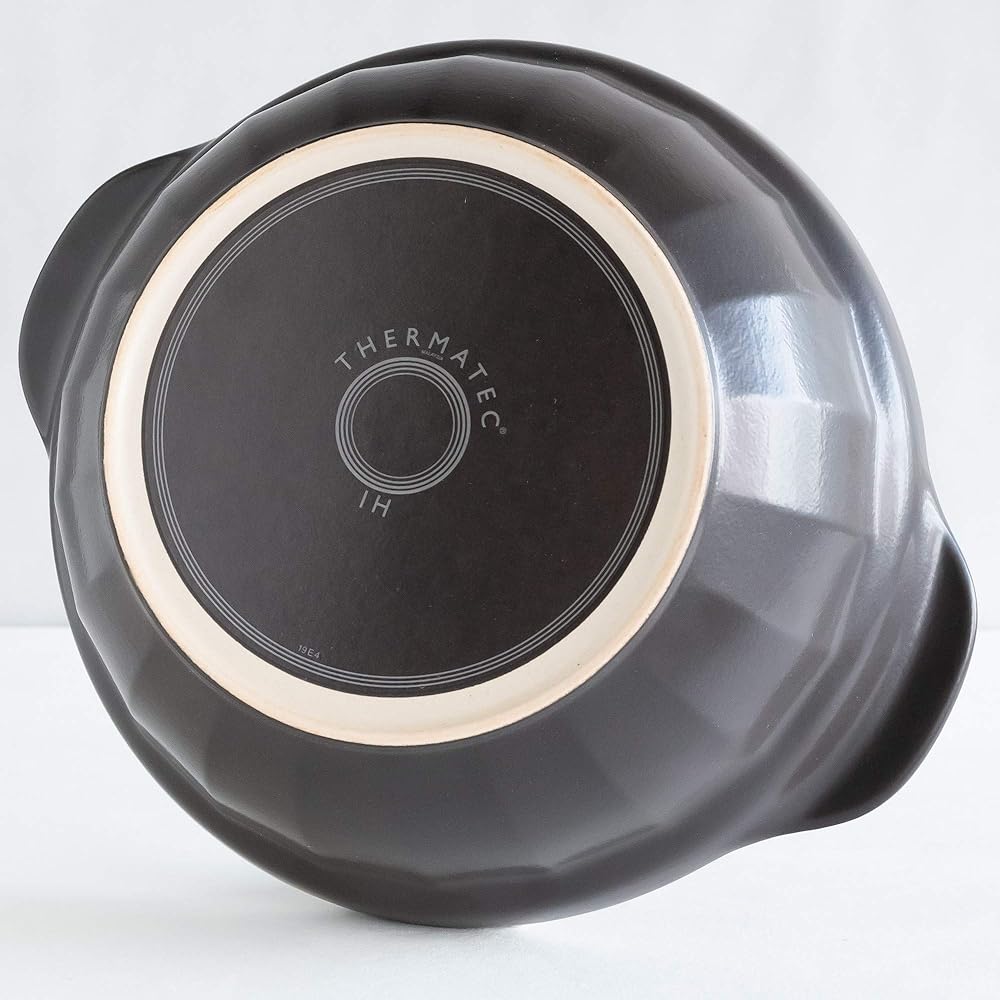 TAMAKI Earthen pot Thermatech Casa for 3-4 people, Ivory, Diameter 29.5 x Depth 25.3 x Height 13.7 cm, Microwave, oven, open flame, IH compatible, does not easily boil over, lightweight T-920992