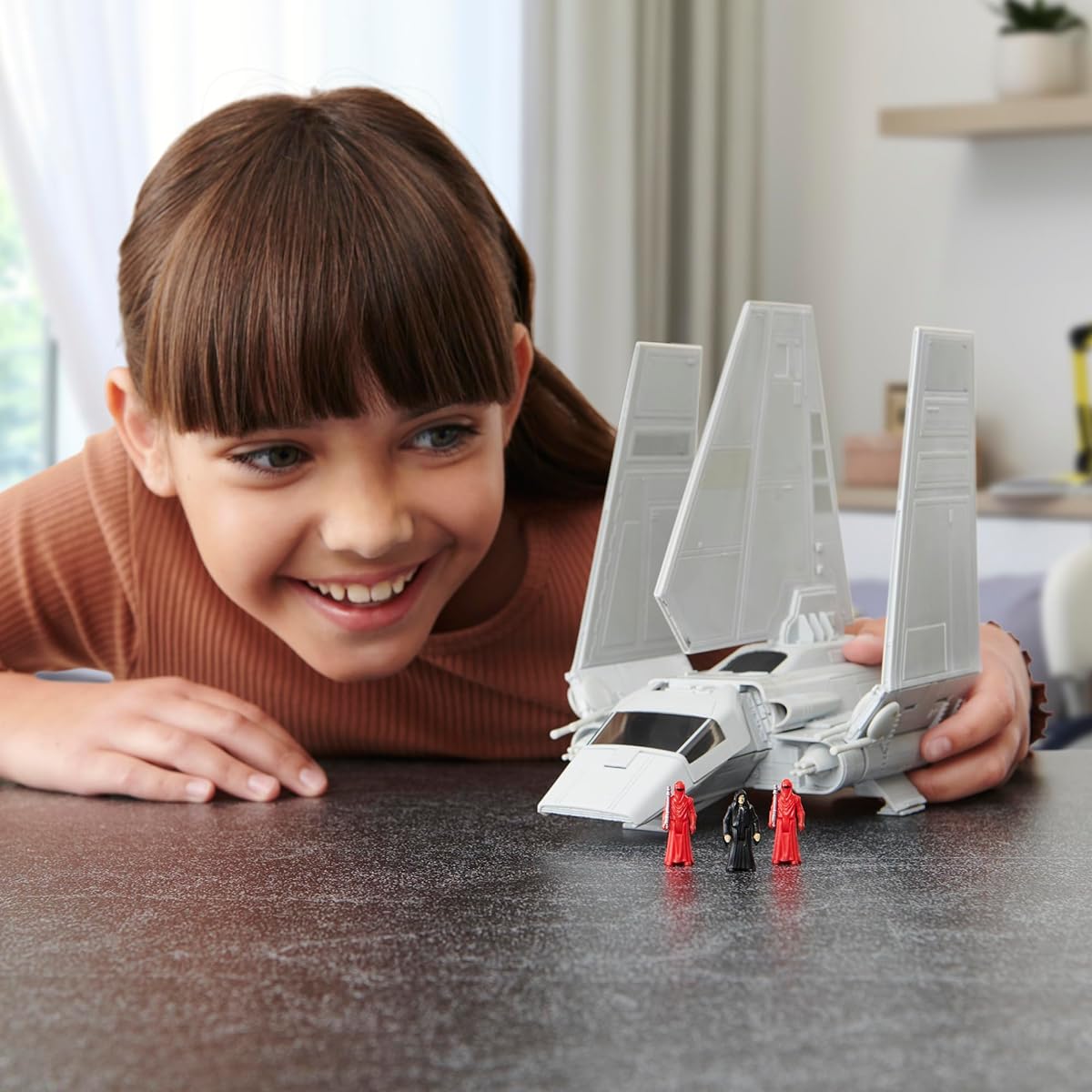 STAR WARS Micro Galaxy Squadrons Imperial Shuttle - 7" Starship Class Vehicle with 3 1" Microfigure Accessories