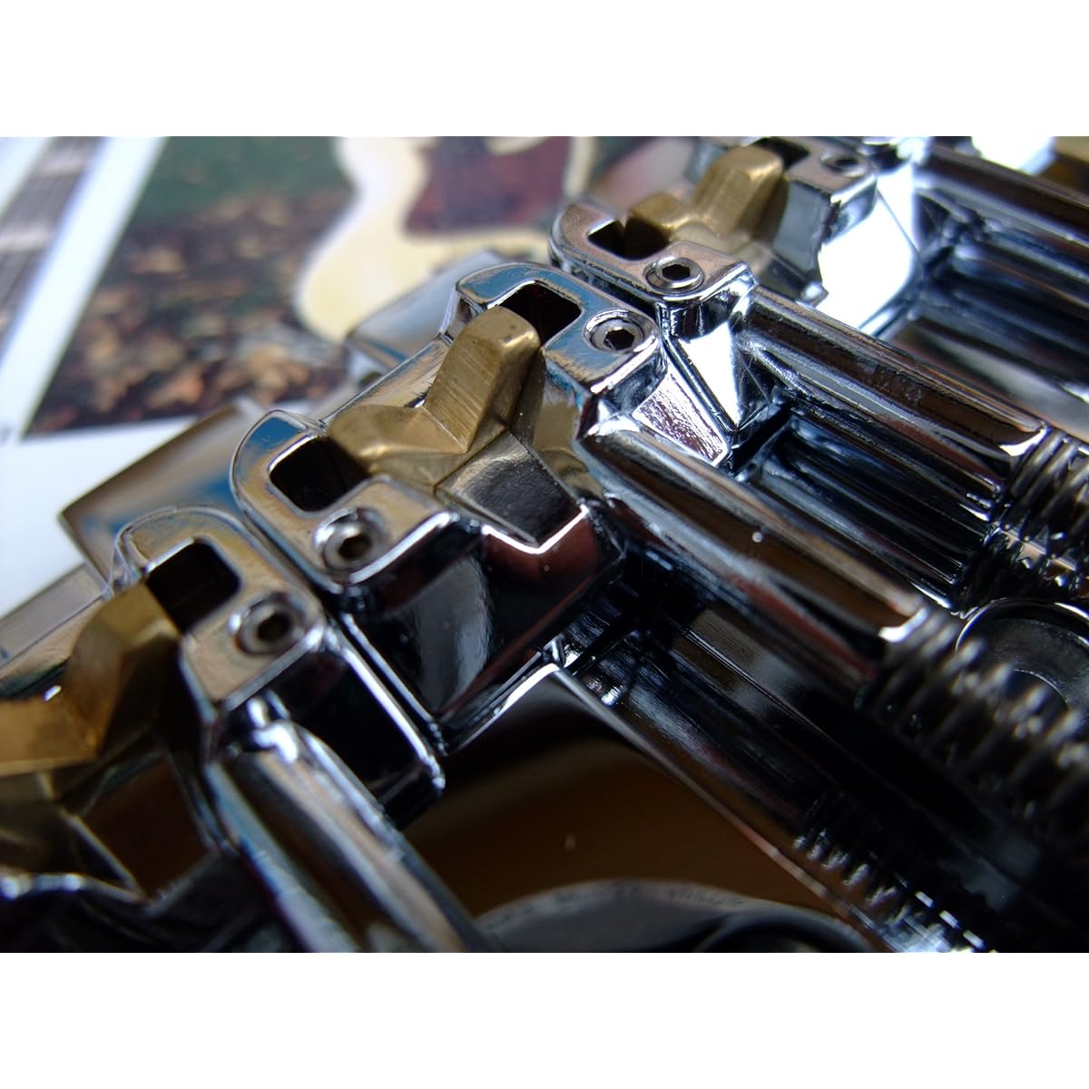 [Genuine Product] HIPSHOT Base Bridge KICKASS 4-String Chrome BR/KICKASS C