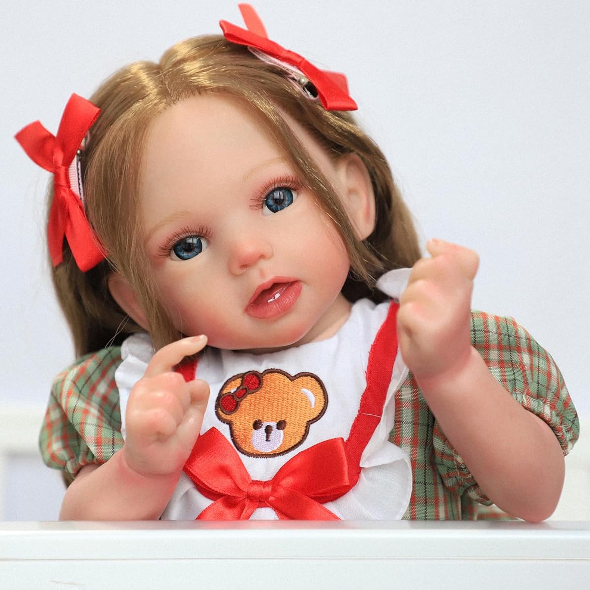 SCOM Reborn Baby Doll Girl - Stella 22" Lifelike Newborn Baby Doll with Weighted Soft Cloth Body and Blue Eyes, Adorable Realistic Reborn Doll for Ages 3+