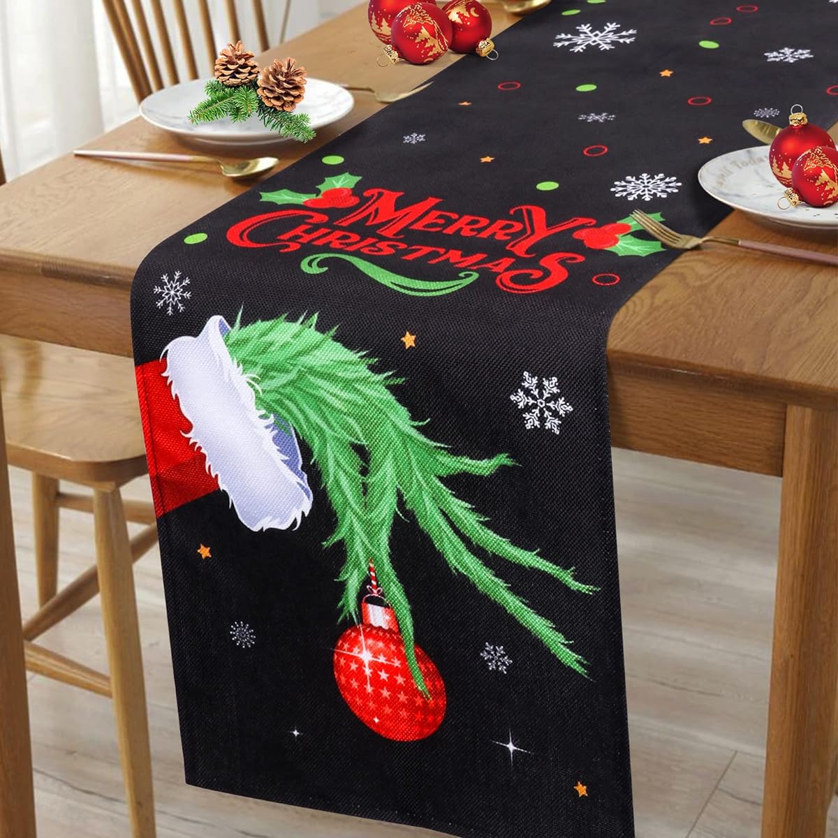 Christmas Table Runner Merry Grinchmas Elf Table Runner for Holiday Party Indoor Outdoor Kitchen Home Christmas Table