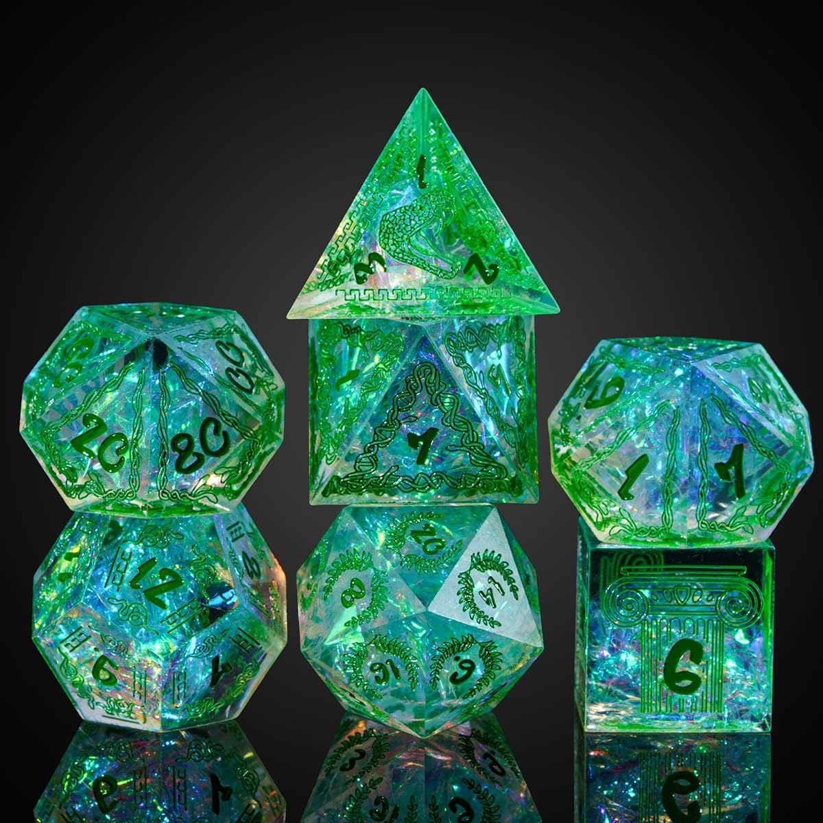 Cusdie DND Dice Set, Handmade 7 Piece Sharp Edge Dice, D&D Dice Set, Unique Pattern and Glitter Foil Inlaid Polyhedral Dice Set for Dungeons and Dragons RPG MTG Tabletop Games (Medusa/Green)