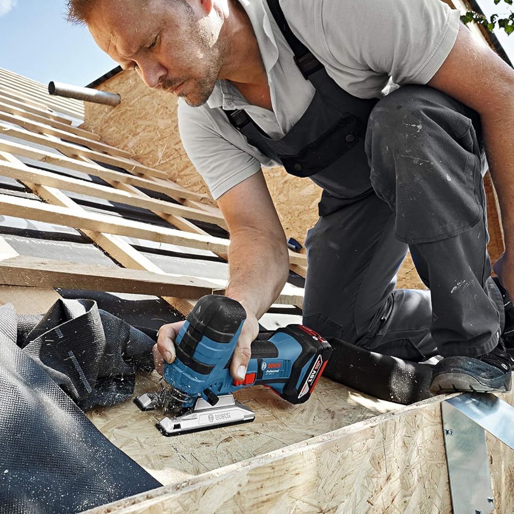 Bosch Professional 18V cordless jigsaw (body only, carrying case included, battery and charger sold separately) GST18V-LISH