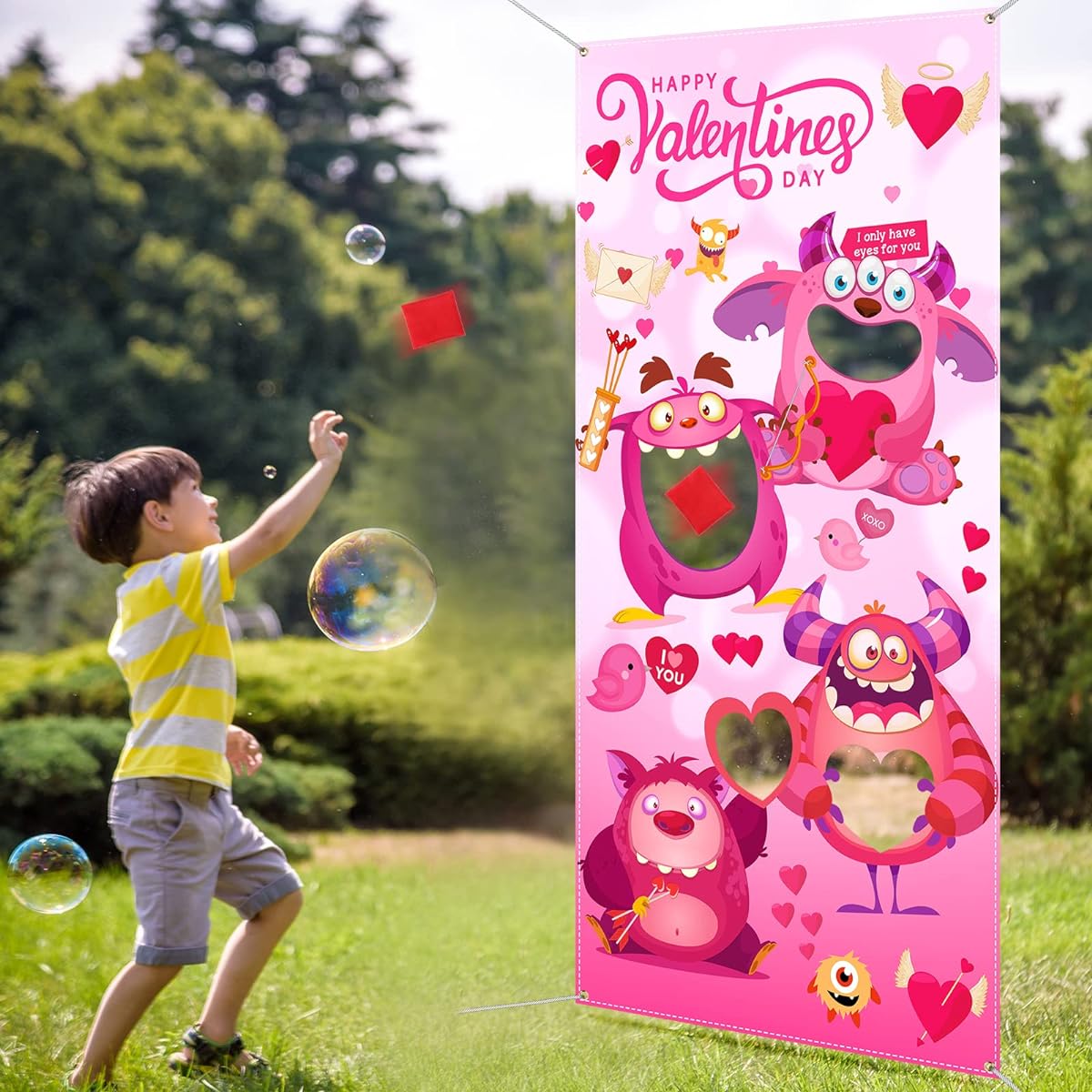 Valentine Toss Game with 3 Bean Bags Valentine's Day Heart Toss Game Decoration Happy Valentine's Day Outdoor Party Game for Kids Family Valentine Party Game Prize Supplies