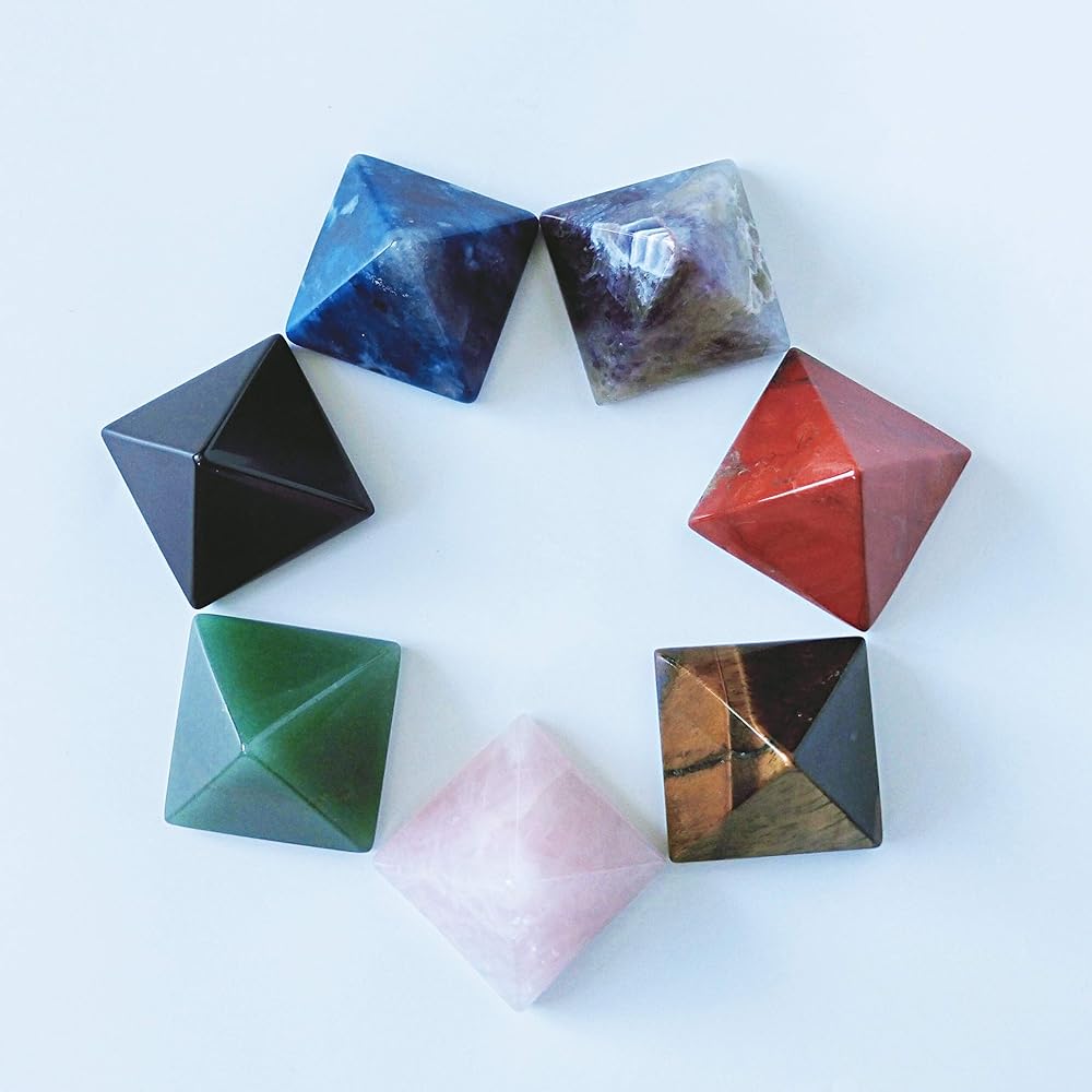 Mina Heal Natural Stone Power Stone Pyramid Improves Luck, Work Luck, Love Luck, Money Luck, Matchmaking, Fortune Telling, Feng Shui Item for Entrance, Living Room, Bedroom Interior