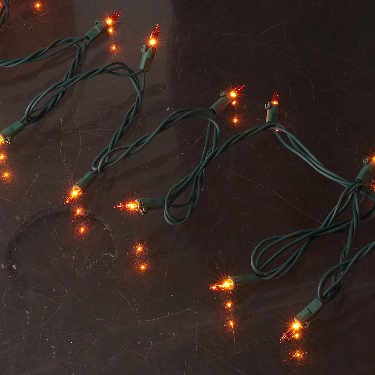 Vickerman W4G1012 100Lt Amber-Gw Ec Lock Set 4 in. Sp 33 ft. L Box