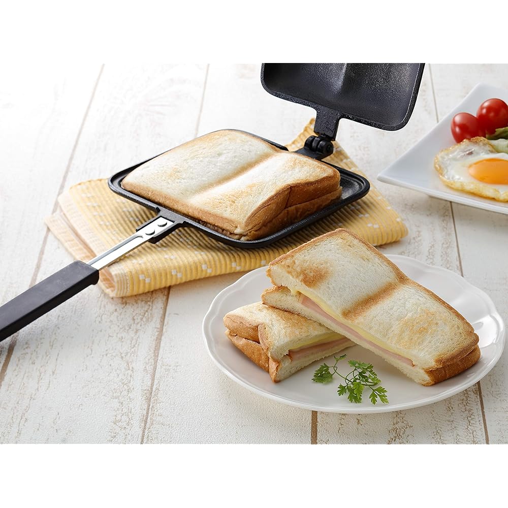 Iwachu Direct Fire Hot Sand Maker Black Body Size (cm): 37.5 x 16 x (H) 4.5 Inner Diameter (cm): 14.5 x 12.5 24031