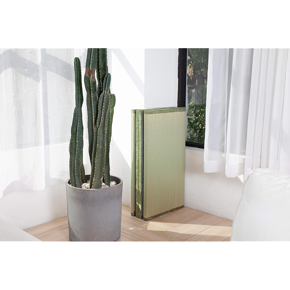 MustMat Foldable Unit Tatami Igusa Mattress 4-fold Unit Tatami Standing Tatami Futon Antibacterial Odor Resistant Mildew Resistant 90x200x3.5cm