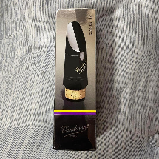 . Clarinet mouthpiece 5RV RX