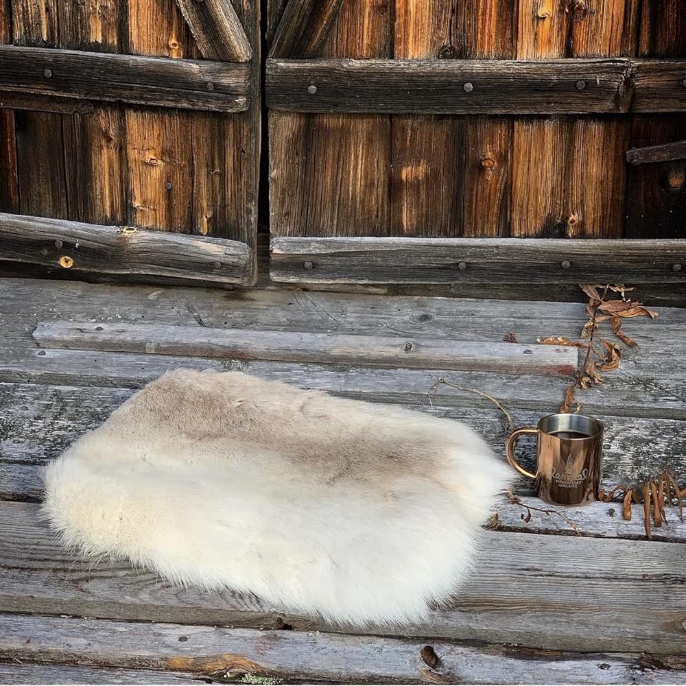 [Natural from Lapland] 30x40cm reindeer fur seat pad waterproof camping cold protection shearling reindeer hide leisure seat outdoor seat