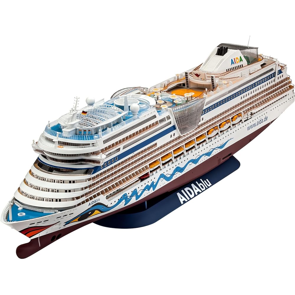 German level 1/400 passenger ship Aida Blue Sol, Mar, Stella 05230 plastic model