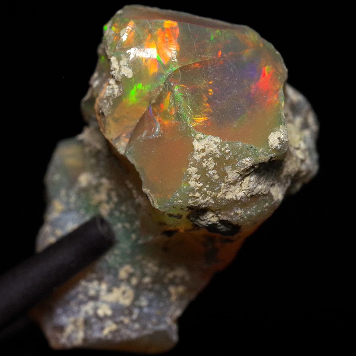 [N2 stone Natural] Natural mineral precious opal / gemstone rough | (108 | "One of a kind" approx. 12.9ct [long side 23mm] | Origin: Welo, Ethiopia)