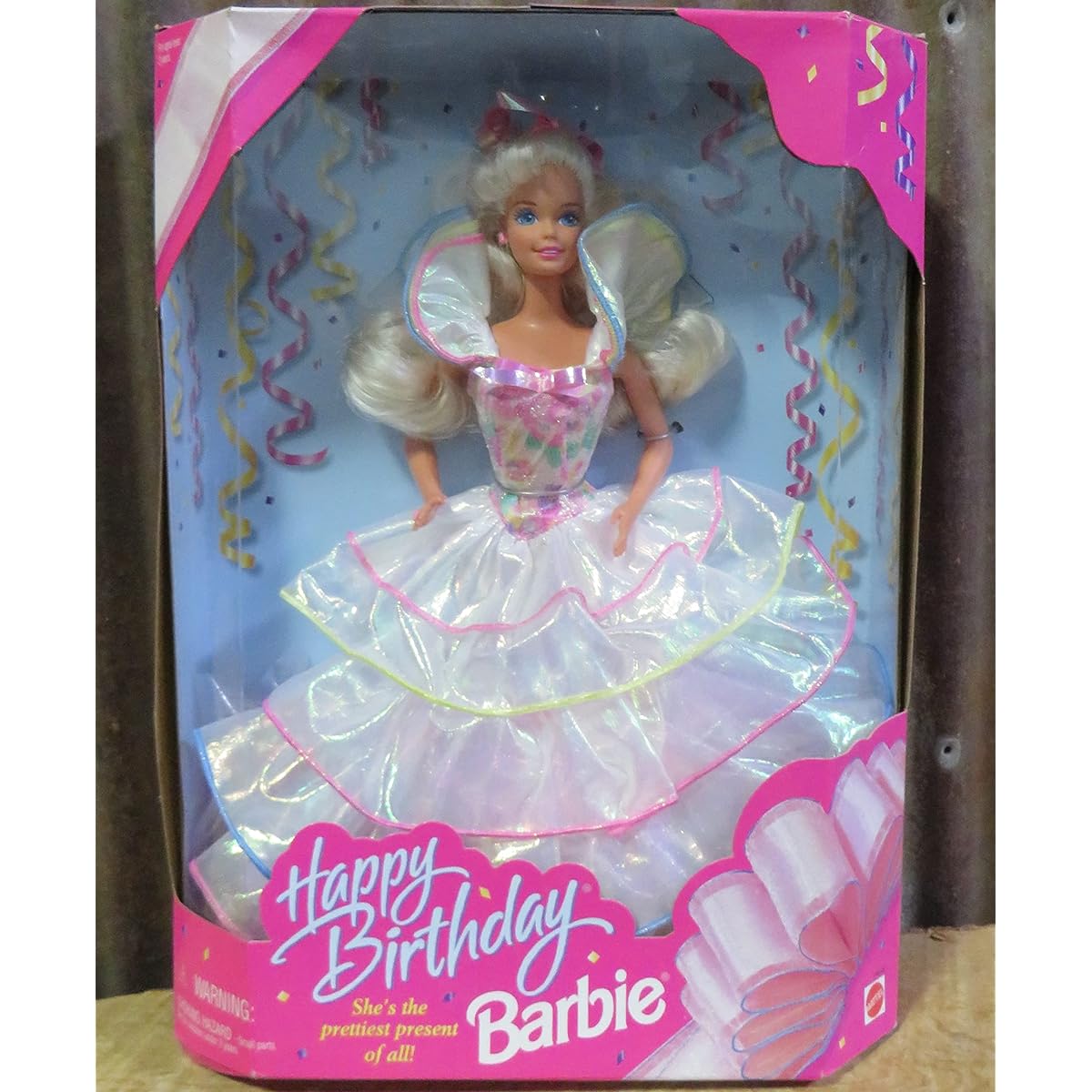 Happy Birthday Barbie doll - She's The Prettiest Present! (1995)