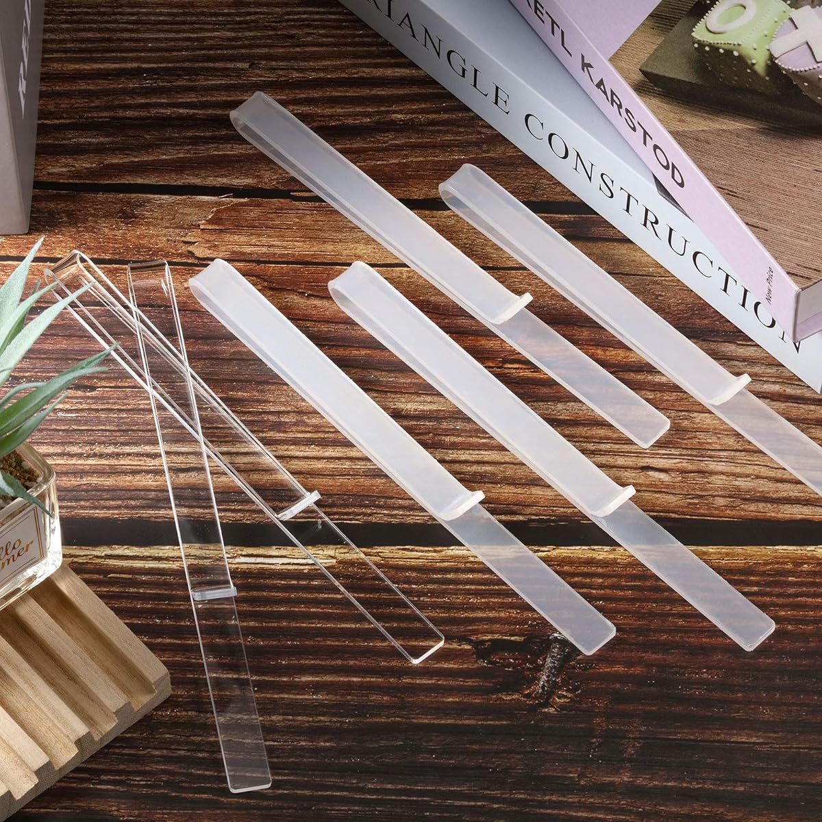 Music Clips 12pcs Music Book Stand Page Holder Music Book Clips Clear Acrylic Book Clips Piano Book Holder Wind Clips Sheet Music Holder Piano Music Reading Pianist Student