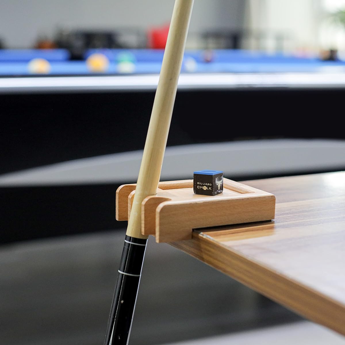 Pool Stick Holder, Cue Rest, Cue Stick Holder, Pool Cue Holder, Portable Cue Stick Claw Rack, Holds 3 Cues on Table/Bar/Chair, Heavy Solid Wood, Rounded Edges, Non-Slip Pads (Wood)