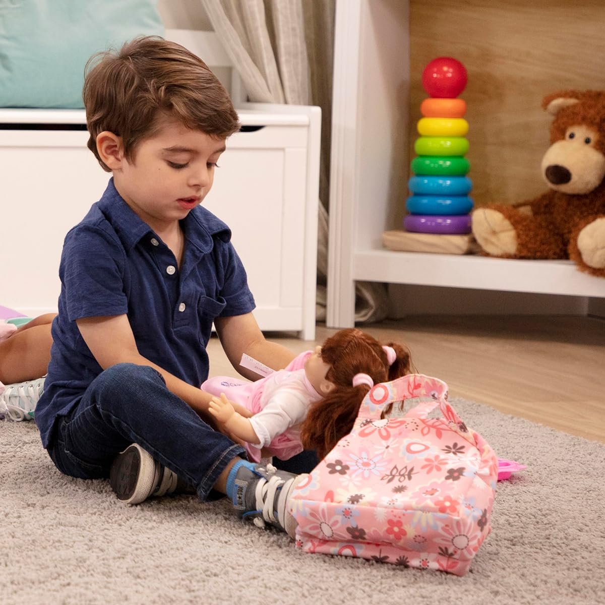 Melissa & Doug Mine to Love Doll Diaper Changing Set with Bags, Wipes, and Accessories (7 Pieces)