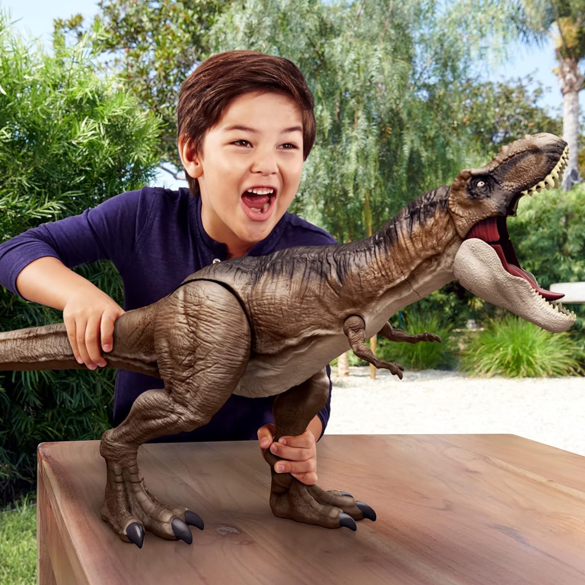 Mattel Jurassic World New Ruler Super Big! T-Rex II [Total Length: Approx. 101cm] [Ages 4 and up] HBK73