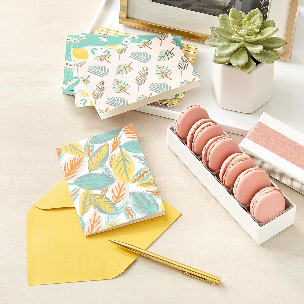 Hallmark Blank Card Assortment, 24 Cards with Envelopes (Citrus, Green, Gingham, Strawberry)