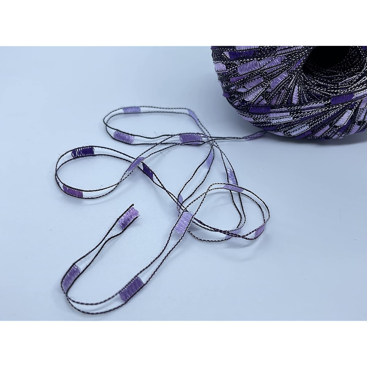 Violet Ladder Ice Purple Lilac White Trellis Ribbon Yarn 21176/34025