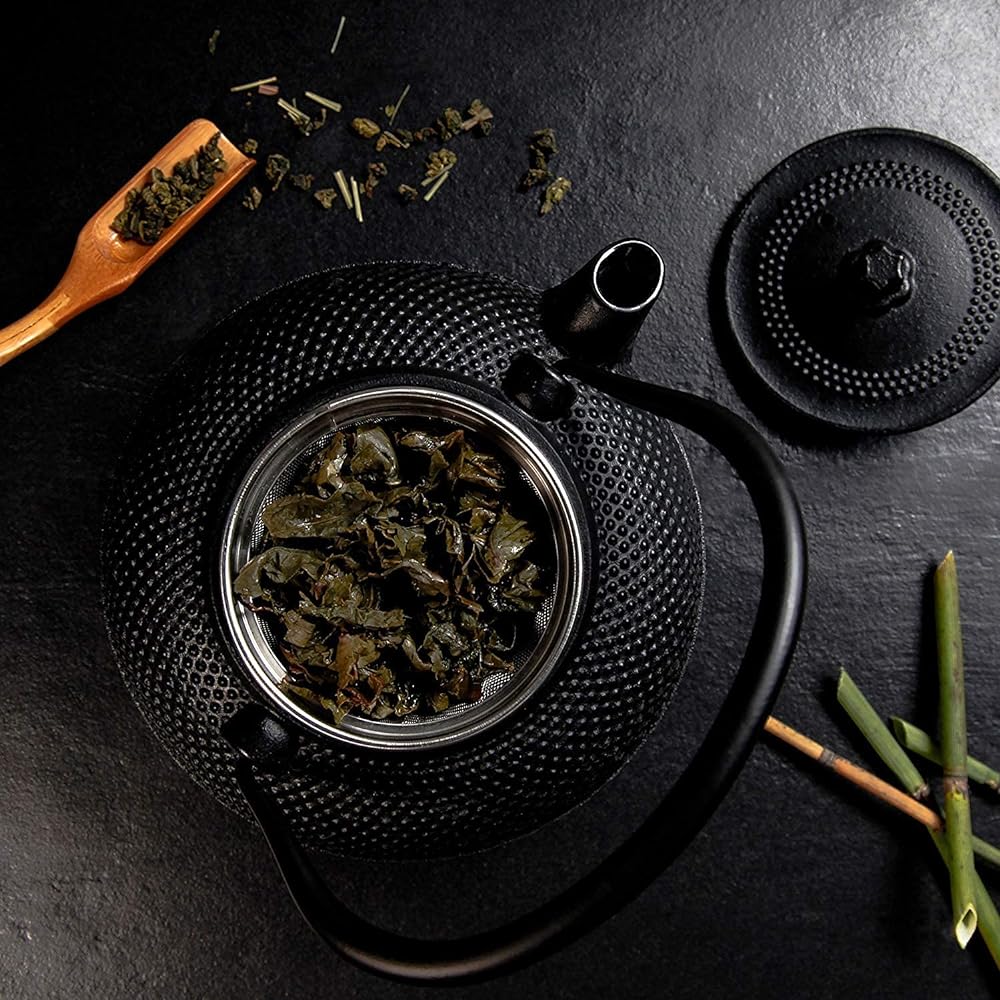 Ironware, Iron Kettle, Arale, Iron Replenishment, Iron Kettle and Teapot, Iron Bottle, Direct Fireable, IH Cooker Compatible, Comes with Tea Strainer, Stylish, Teapot, Traditional Craft 1.2L