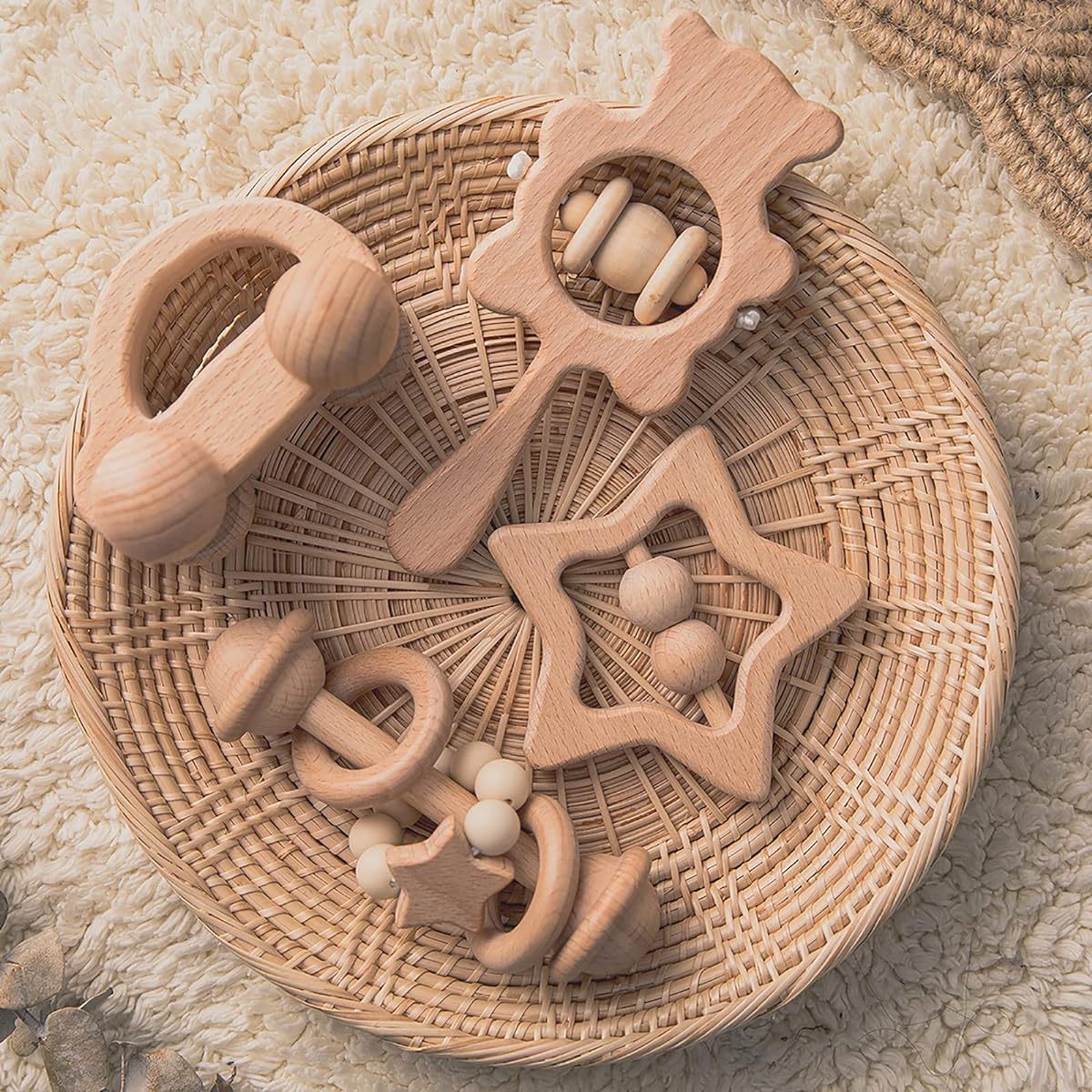 HI BABY MONMENT Wooden Baby Toy Set Wooden Rattle Set 4 Pieces Handmade Wooden Toys for 36 Months and Up Montessori Toys with Wooden Car Baby Rattle for Boys and Girls