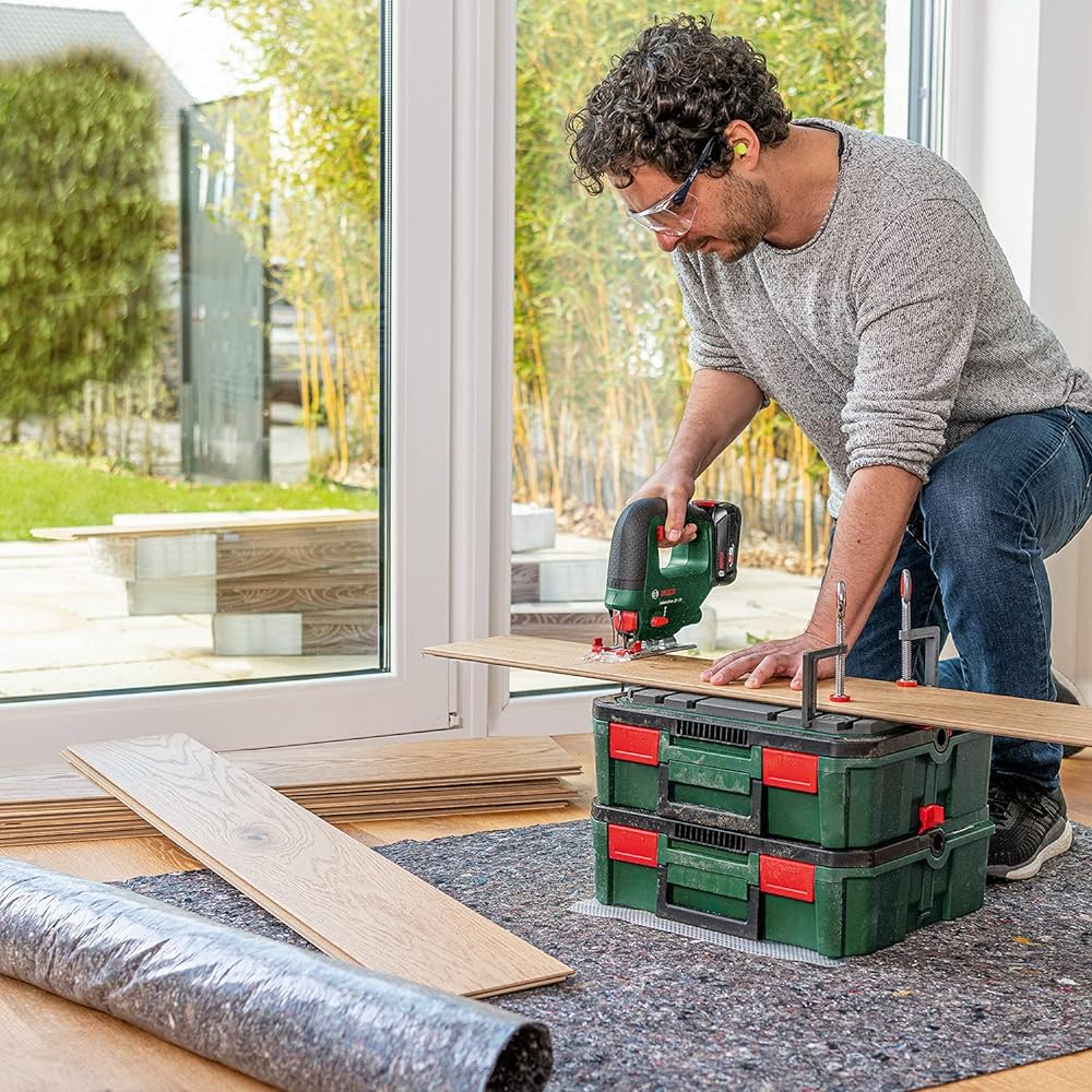 Bosch DIY 18V Cordless Jigsaw (Body only, battery and charger sold separately) USAW118H Green