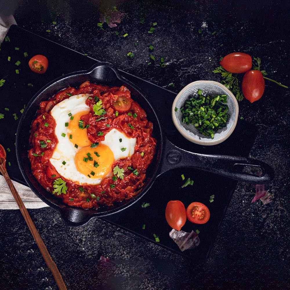 [Genuine Japanese Product] VICTORIA 6.5 Inch Skillet Frying Pan 16.5cm SKL206 Cast Iron Skillet Seasoned… (6.5 Inch)