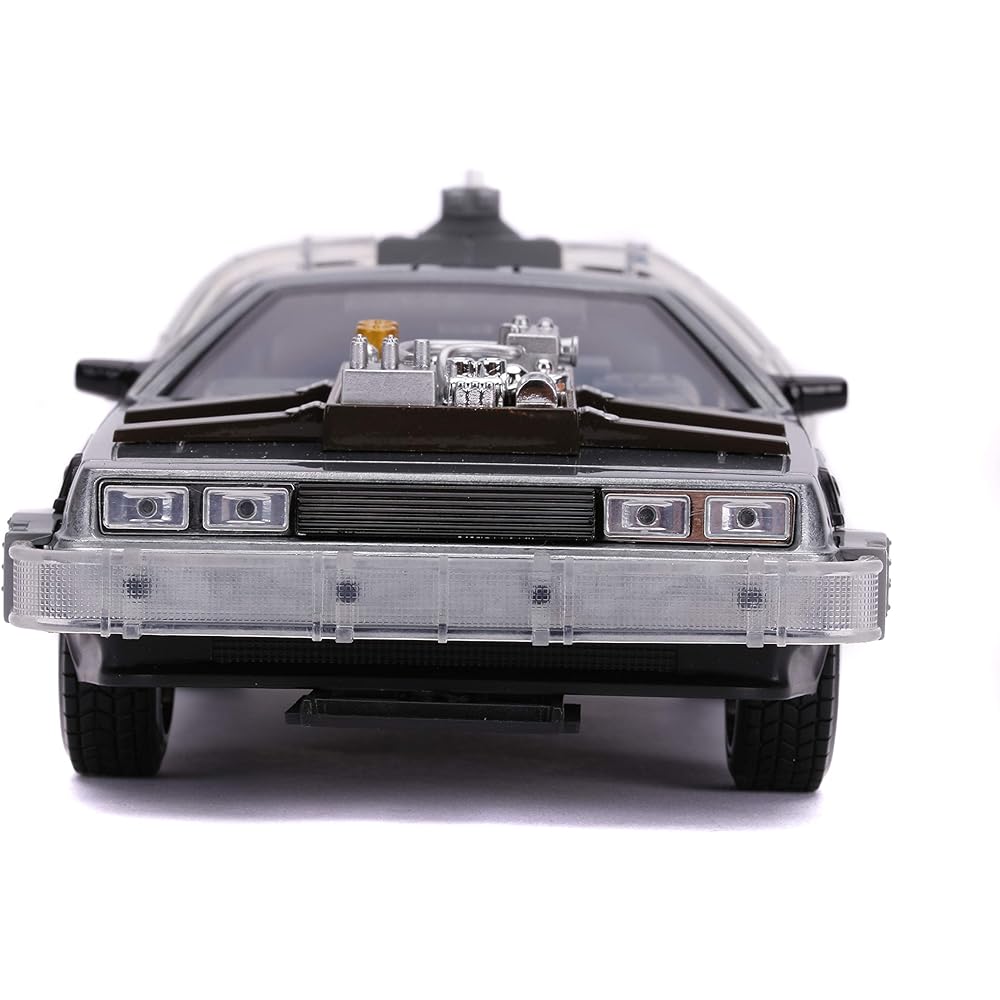 Back to The Future Part III 1:24 Time Machine Die-cast Car Light Up Feature, Toys for Kids and Adults