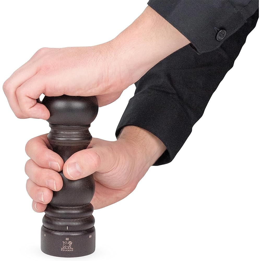 PEUGEOT Mill Pepper Mill Wooden Coarseness Adjustment Capacity 23g/18cm Manual Made in France Paris You Select Chocolate 23461