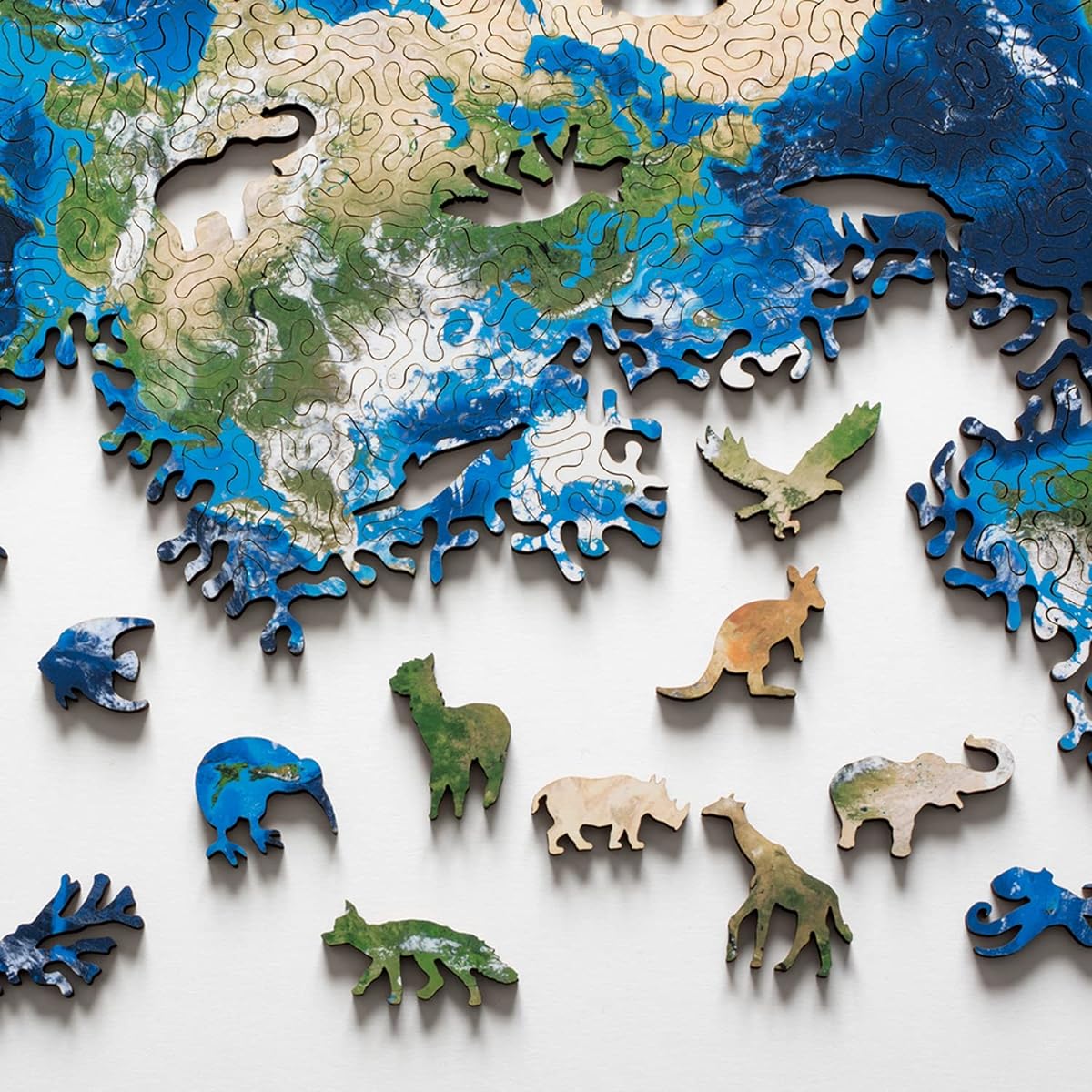Earth Infinity Puzzle No fixed shape, infinitely reconfigurable, 441 pieces