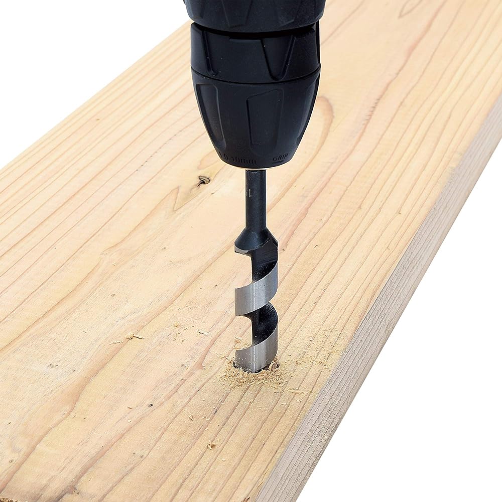 Takagi EARTH MAN 10.8V Rechargeable 2 Speed Drill & Driver DDR-108LiA