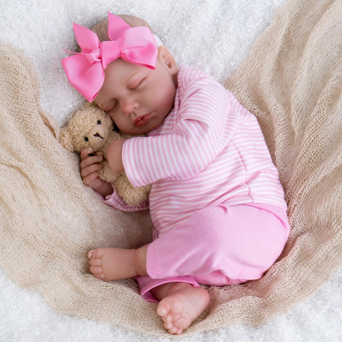 Aori Reborn Baby Doll - Lifelike Newborn Girl Doll Nursing Toy and Gift Box Set