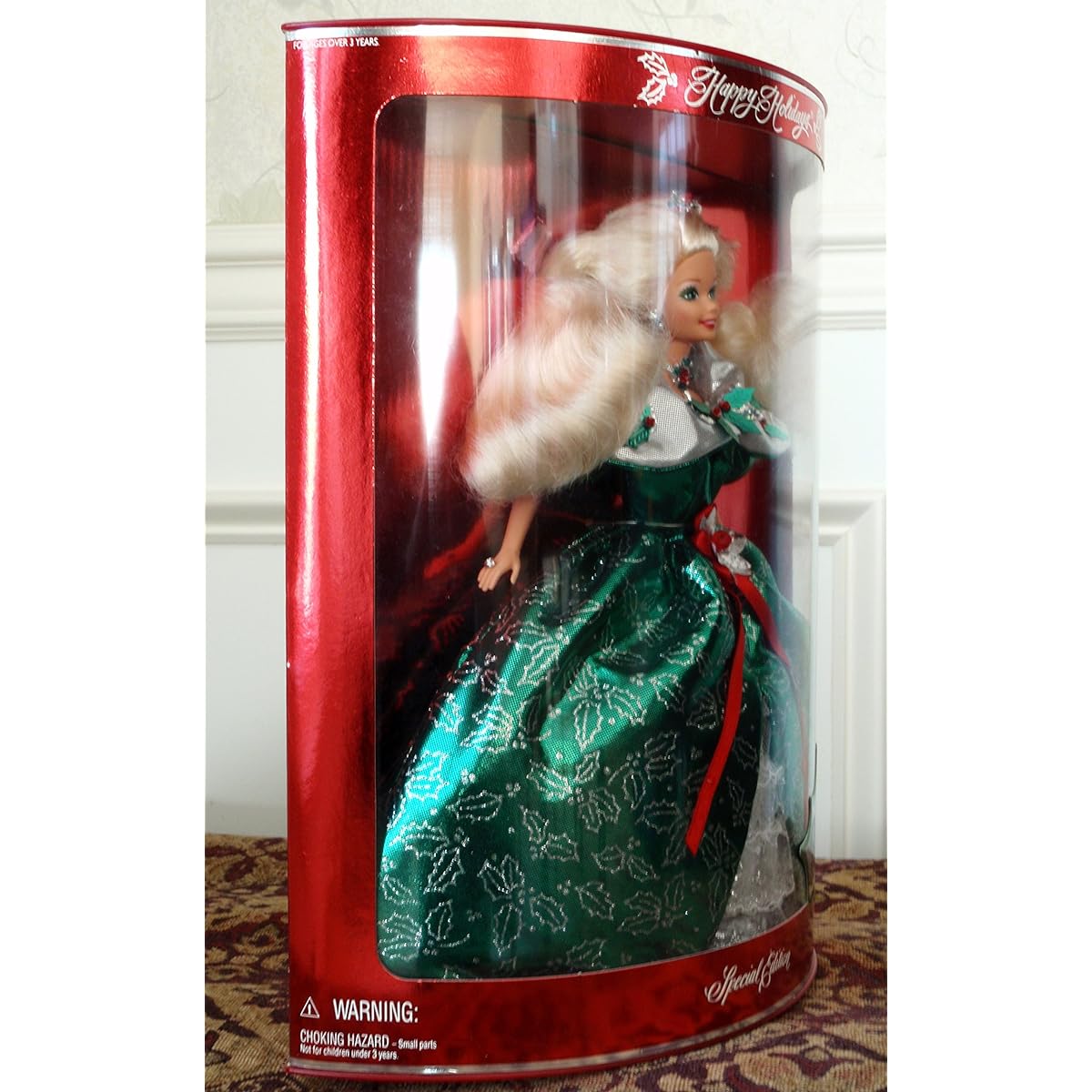 Barbie - Happy Holidays Special Edition Doll (1995) Imported 14123