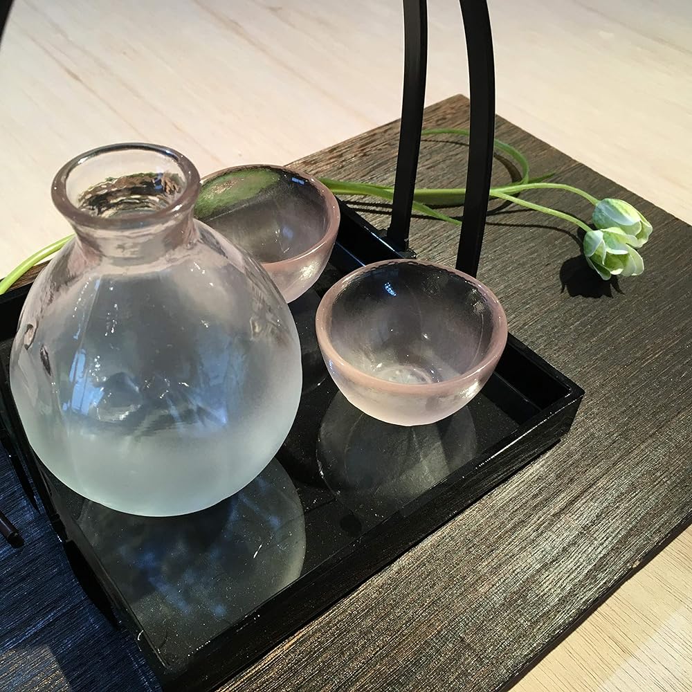 Hirota Glass Hana Honoka Set of 3 Sake Cups with Hand Basket HO-3000
