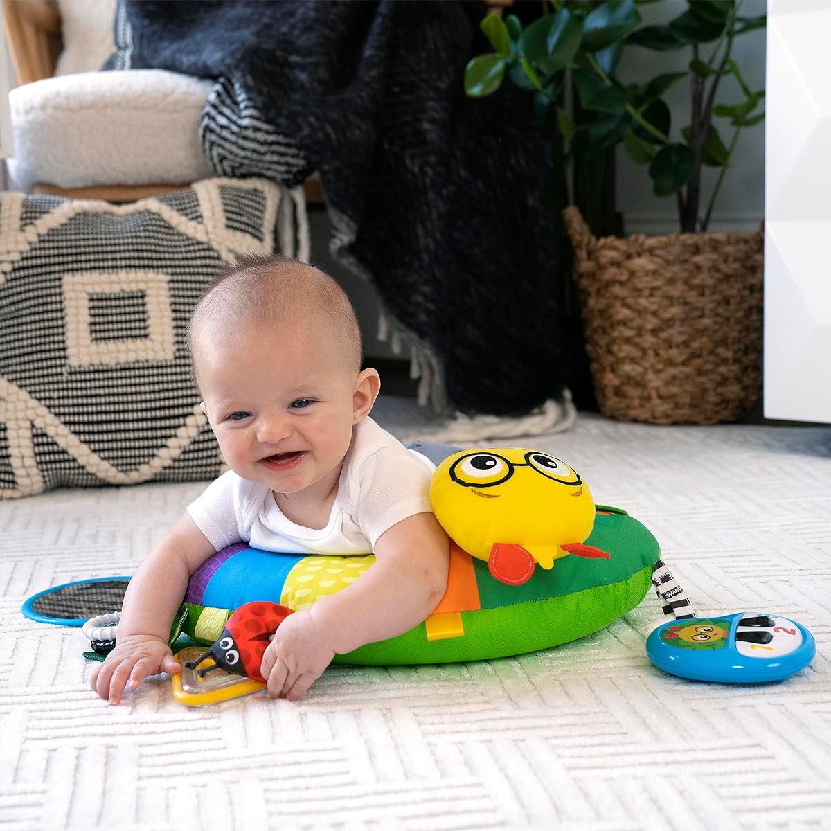 Baby Einstein Baby Einstein Belly Play Activity Cushion [0 months and up] Belly Play, Sitting, Fingertip Educational, Hand Play 16756