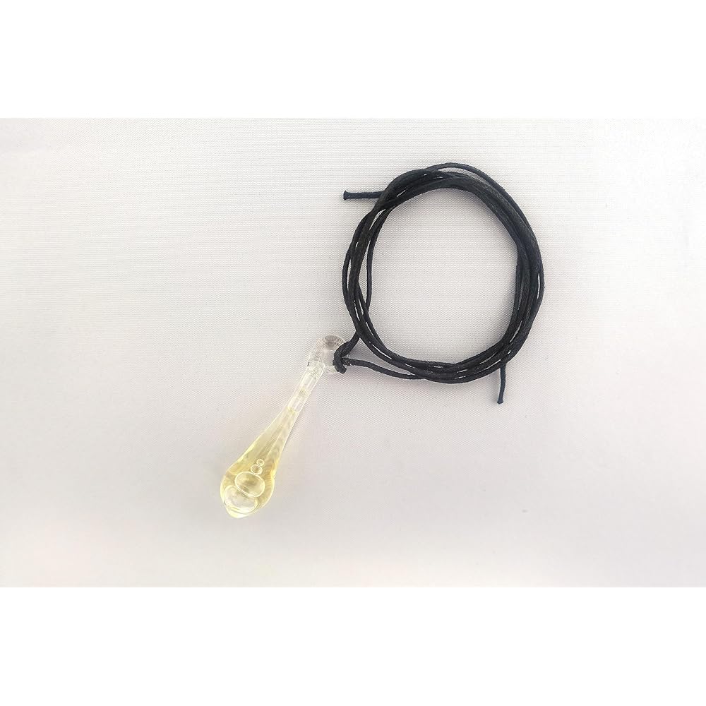 Pendant with dolphin essence