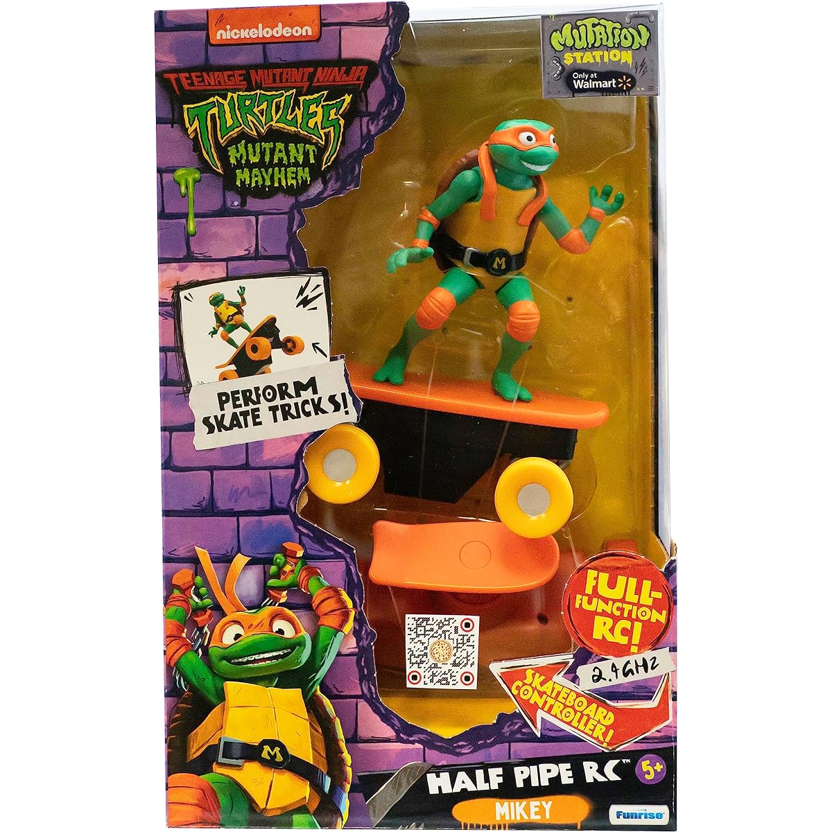 Teenage Mutant Ninja Turtles Michelangelo Halfpipe RC Vehicle Movie Edition Ages 5+ - Skate + Perform Tricks - 2.4GHz RC Controller