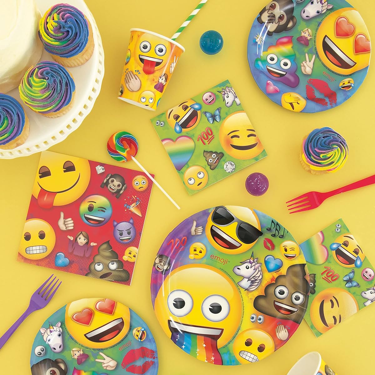 Unique Industries Rainbow Fun Emoji 6.5" x 6.5" Lunch Napkins (16)