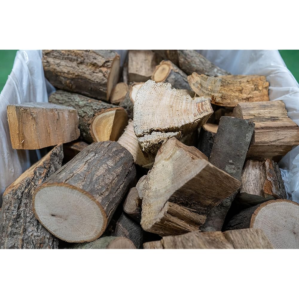 G.G.N. Koro Firewood 5kg Hardwood/Conifer Mix Made in Ehime Prefecture Camping Outdoor Bonfire Approx. 29.5x28.5x28.5cm Case