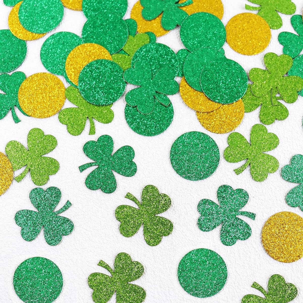 Keaziu 100pcs St. Patrick's Day Confetti Clovers Lucky Confetti St. Patrick's Day Party Decorations St. Patrick's Day Confetti St. Patrick's Day Lucky One Birthday Decorations (Gold)