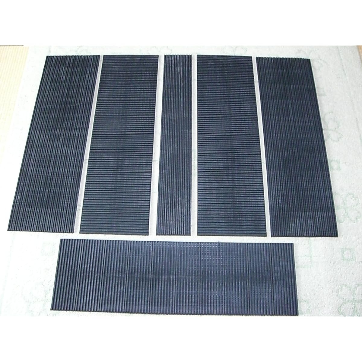 Electone soundproofing anti-vibration mat 1cm (thickness) x 30.3cm x 101.5cm (black) Set of 5 and a half for STAGEA