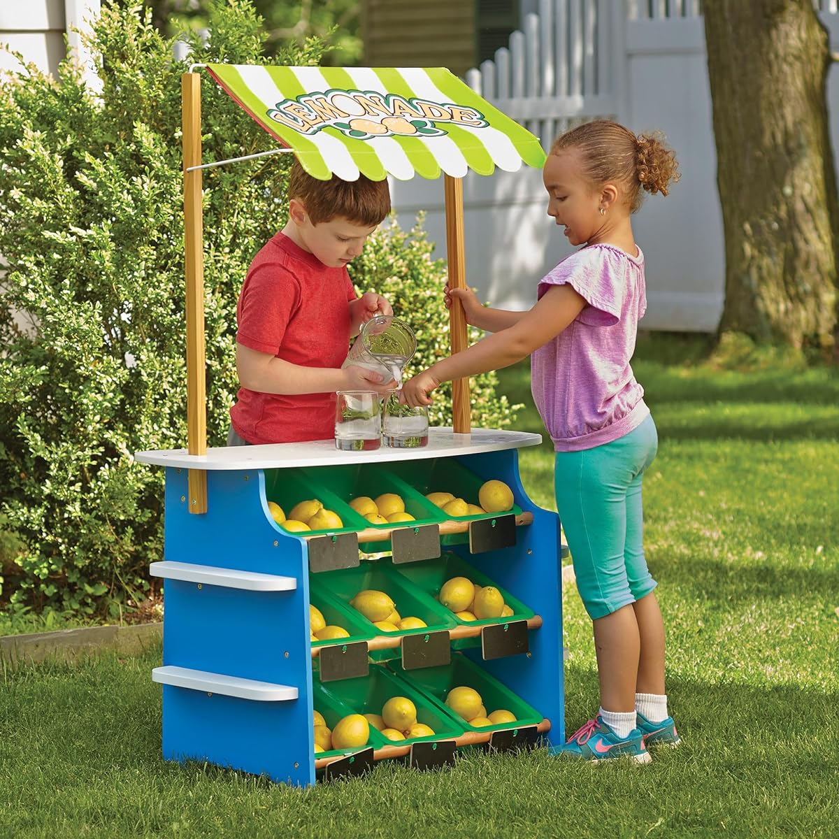 Grocery Store/Lemonade Stand: Play House - Kitchens And Play Sets
